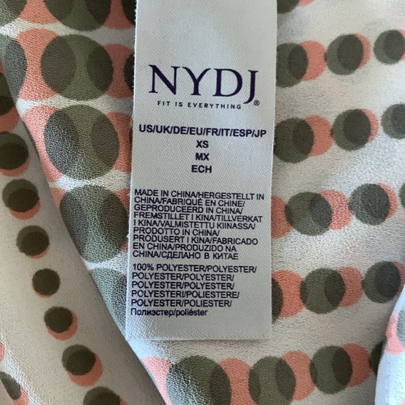 NYDJ blouse XS salmon pink and grey green polka dots - Picture 8 of 9